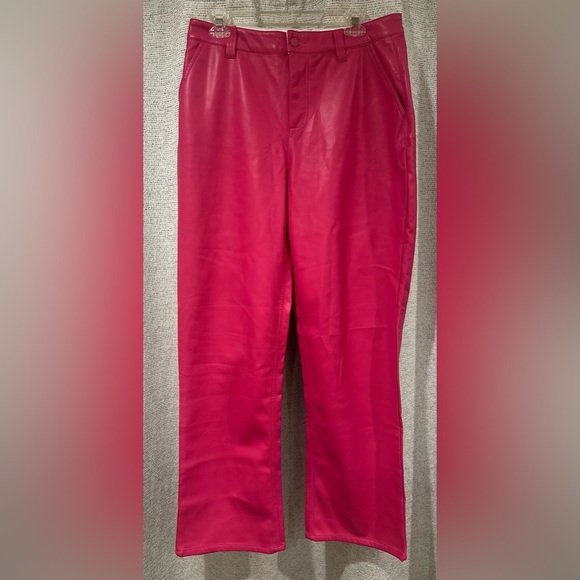ASOS Pants - Women’s ASOS DESIGN Faux Leather Straight Leg Pink Pants. Size‎ 8.